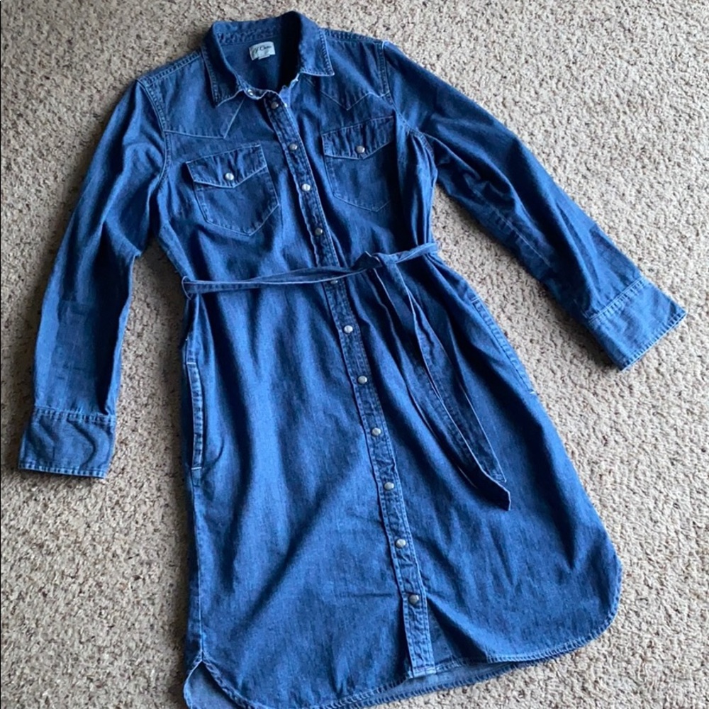J crew denim dress Meghan Markle